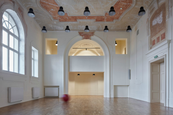 Výukové centrum VŠPJ, Qarta Architektura