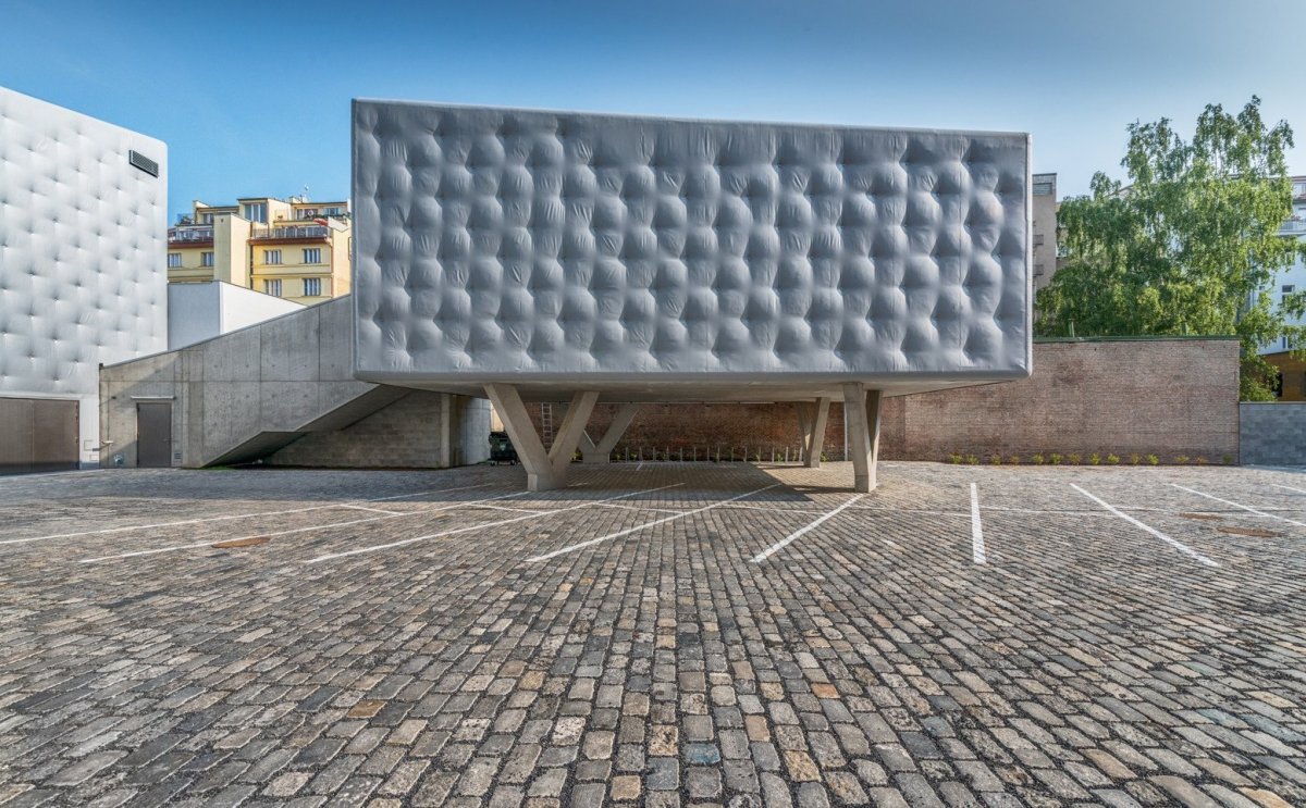 DOX+, Petr Hájek ARCHITEKTI