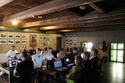 Foto z improvizované učebny - prezidentského salónku restaurace U Orloje - místa konání Letní školy BIM modelování v Žatci