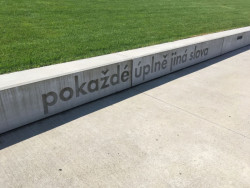 Gahurův prospekt ve Zlíně, Studio Ellement, Jiří Valoch.