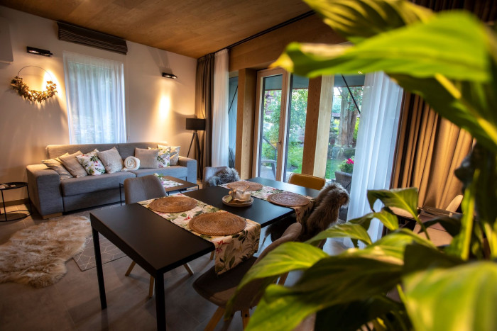 Dům Chaleyott; arch. návrh Arch Zone, generální dodavatel VESPER HOMES