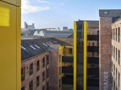 Projekt Crusader Works: Přádelny v centru Manchesteru přestavěné na bydlení, studio shedkm