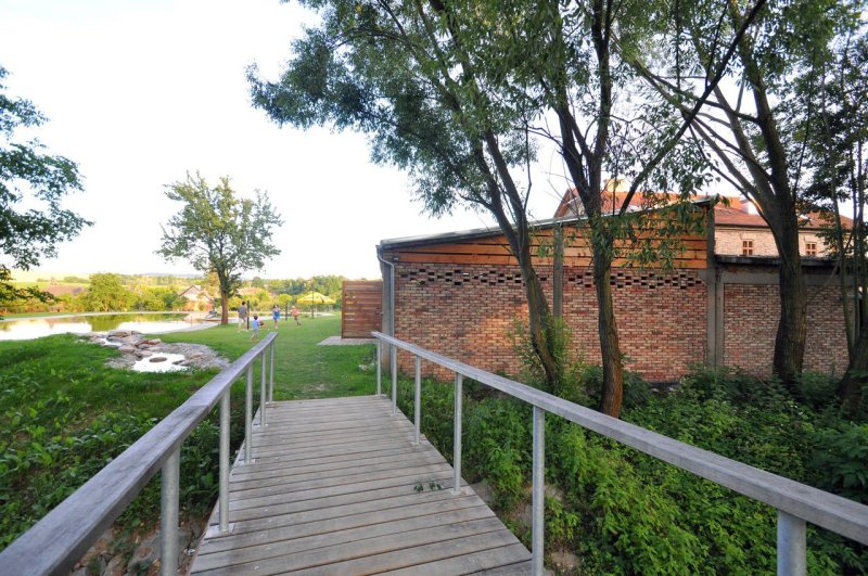 PROKŠ PŘIKRYL ARCHITEKTI, Zázemí biotopu v Honěticích u Kroměříže – foto