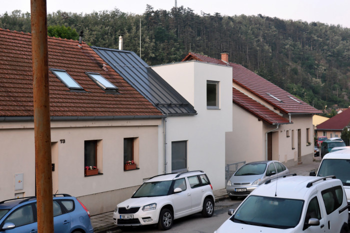 Rodinný dům Dolní Kounice, New Work / Svatopluk Sládeček, Jaroslav Matoušek, Petra Bitaudeau Vašková