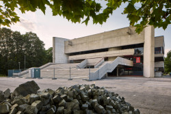 Dům umění v Piešťanech od architekta Ferdinanda Milučkého