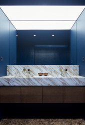 Rekonstrukce bytu na Starém Městě pražském od ateliéru Lenka Míková architekti