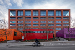 Budova Fakulty architektury ČVUT v Praze od Aleny Šrámkové