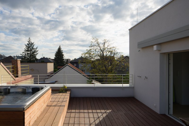 Rodinný dům v Praze-Zbraslavi, Mimosa architekti