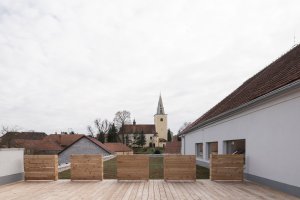 Sokolovna ve Veverských Knínicích, studio New Work