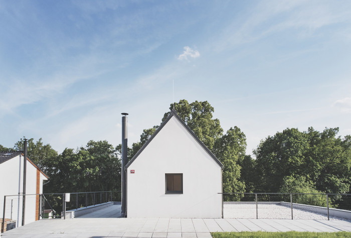 Dům na domě v Mníšku pod Brdy od edit! architects