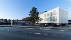 Administrativní sídlo firmy v pavilonu EXPO 2015, KOMA MODULAR. ZDROJ: KOMA MODULAR