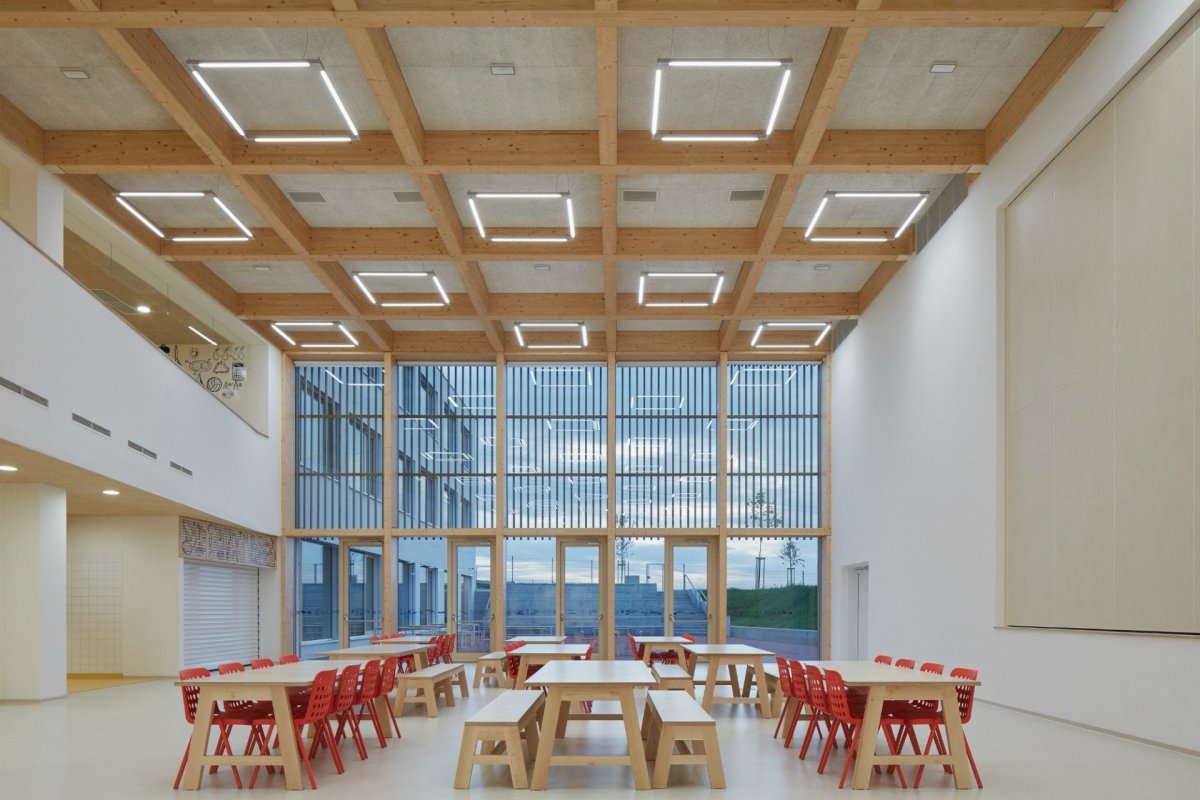 Základní škola Amos pro Psáry a Dolní Jirčany, SOA architekti