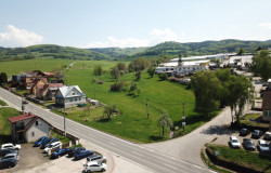 Česká společnost KOMA MODULAR uplatňuje modularitu na stavbách různých typologií. Díky inovacím jsou považováni za špičku mezi architekty i stavaři