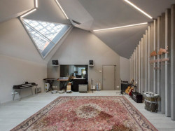 OPTIMIST DESIGN, Red Bull studio / Berlin – foto