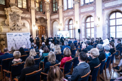 Vernisáž v Senátu ČR