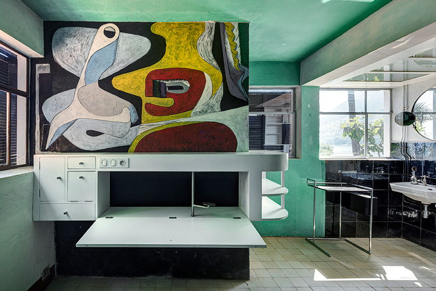 Jedna z nástěnných maleb, kterou ve vile Le Corbusier vytvořil © Manuel Bougot