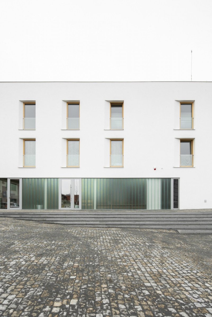 Společenské centrum Sedlčany, A8000/ Martin Krupauer, Pavel Kvintus, Daniel Jeništa, Stanislava Blažková
