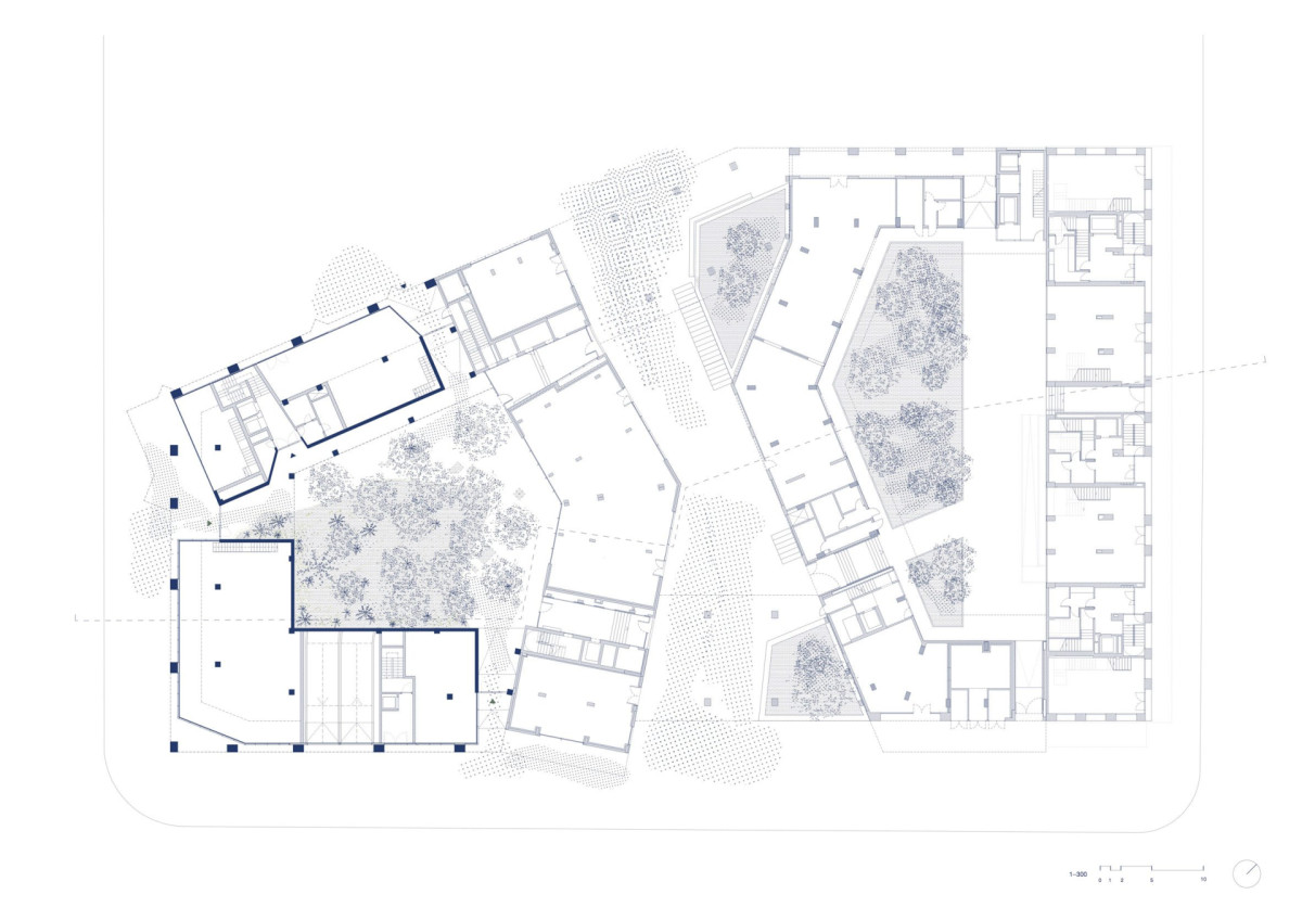 Situace (Bytový dům La Comunidad Habitacional v Barceloně; Cierto Estudio)