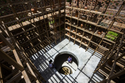 Ateliér z terakoty ve Vietnamu, Tropical Space