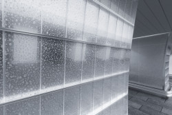 Maxim Velčovský a edit! architects uspěli v graficko-výtvarné soutěži na návrh interiéru stanice metra Českomoravská