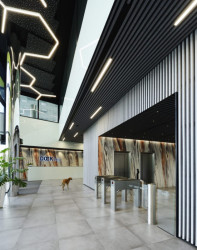 Studio SCHINDLER SEKO ARCHITEKTI navrhlo novou administrativní budovu DOCK IN FOUR na rozhraní Karlína a Libně