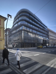 Minulý rok dokončil Architekt roku 2019 Stanislav Fiala polyfunkční dům DRN na Národní třídě v Praze