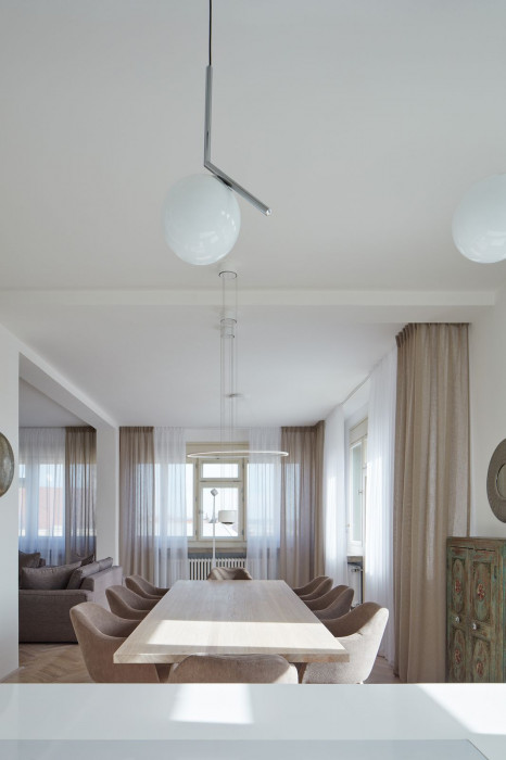 Rekonstrukce bytu na Letné, Jana Hamrová