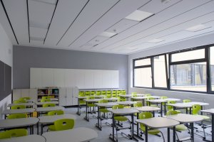 Přístavba ZŠ DR. E. Beneše, Med Pavlík architekti - foto