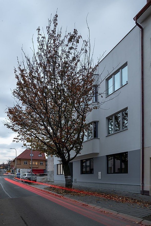 Dům s kancelářemi a byty v Brně, studio AEIOU