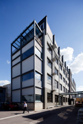 Caraa, Přestavba a dostavba továrního areálu AF BKK, s.r.o., foto