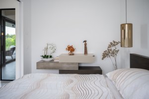 Rodinná firma VESPER HOMES realizovala  rodinný dům u Liberce, který se halí do modřínového dřeva.