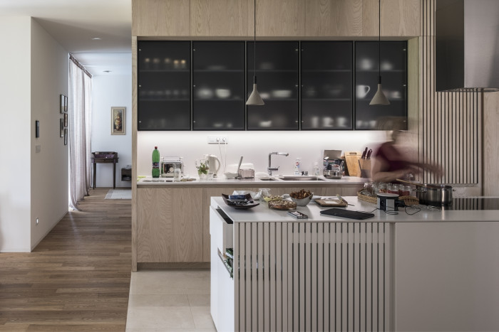 Dom s kamenným pátiom, Beef architekti