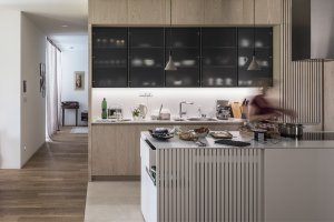 Dom s kamenným pátiom, Beef architekti