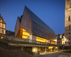 Městská tržnice v Gentu, Robbrecht en Daem, Marie-José Van Hee