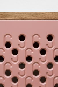 Rekonstrukce interiéru žižkovského mezonetu v Praze od No Architects