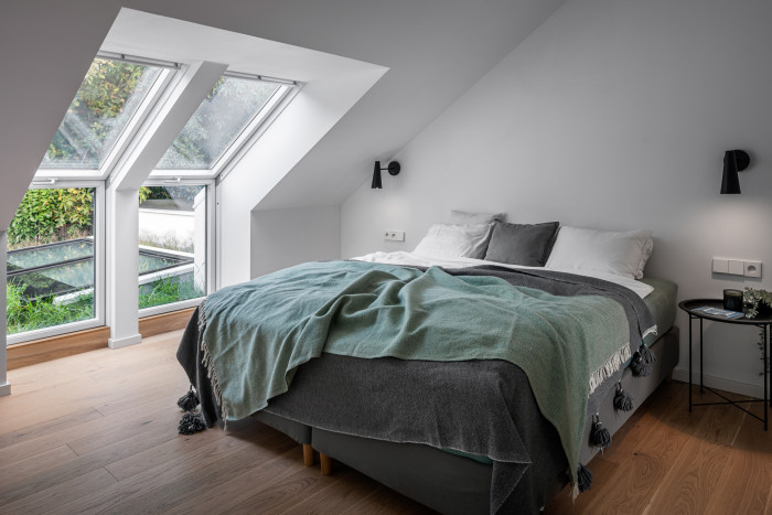 "Dům propojen se zelení" na Praze 9 od studia Iveta Langerová architekti