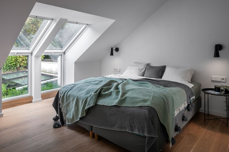 "Dům propojen se zelení" na Praze 9 od studia Iveta Langerová architekti