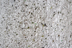 Detail teraca, které vytvořil Břetislav Eichler (Chata Spiegelbaude, A1 architects)