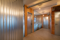 Sídlo společnosti HINTON na pražských Vinoradech navrhl architekt Stanislav Fiala