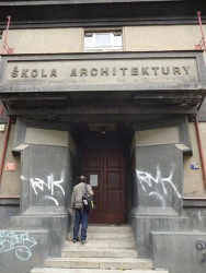 Psí výcházka po Bubenči a Bubnech