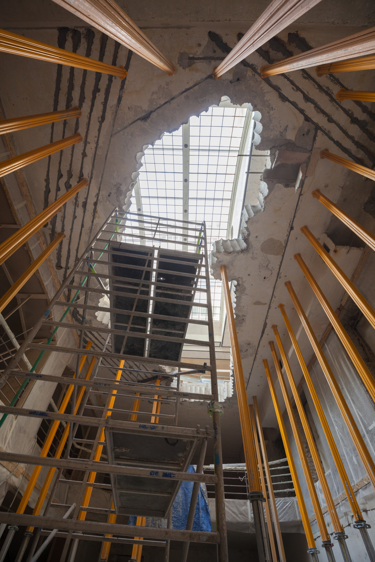 Fotografie z průběhu realizace restaurace Červený Jelen