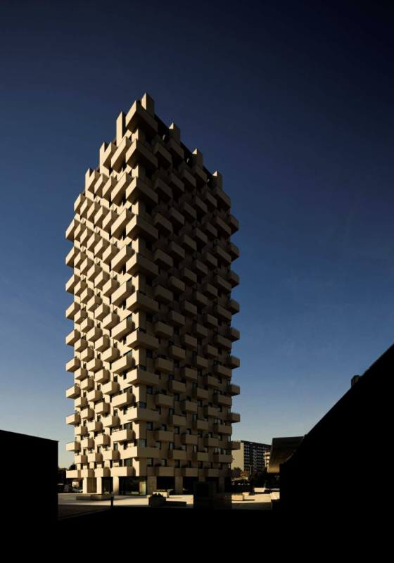 První cenou ocenila odborná porota projekt věže Tower 15 od architektů OODA z Portugalska.