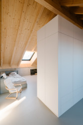 Rodinný dům v Bratislavě od Lang Benedek Associated Architects