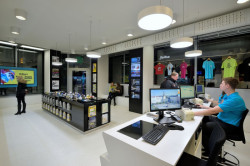 VYSLOUŽIL ARCHITEKTI, Interiér Ostravského informačního servisu, foto