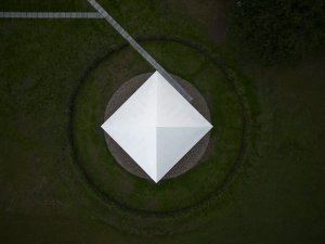 Nová budova kampusu od architekta jménem Kazuo Shinohara