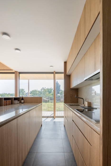 Rodinný dům od z pera architekta Tomáše Šeba a studia ROAR ve slovenské vesnici Palárikovo