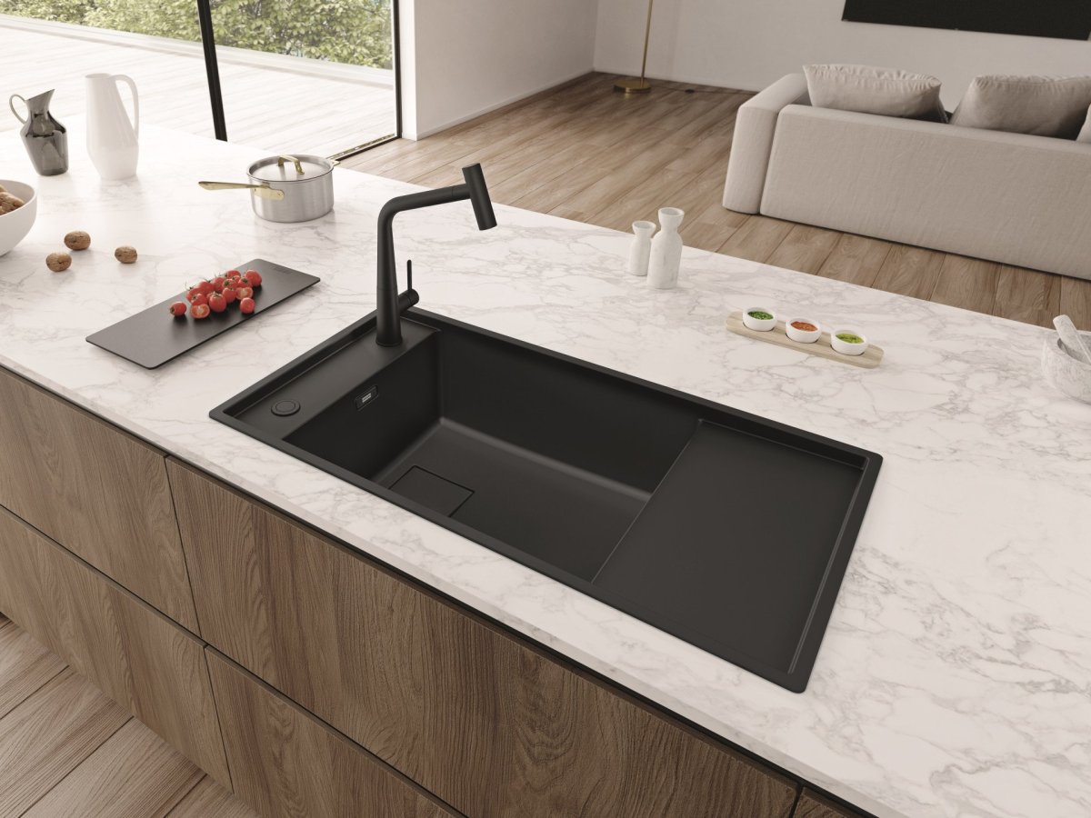 Fragranitový dřez FSG 611-88 v matném černém provedení a baterie FG 5188 ICON v matné černé 