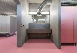 IXA, Šatny Wikov – foto