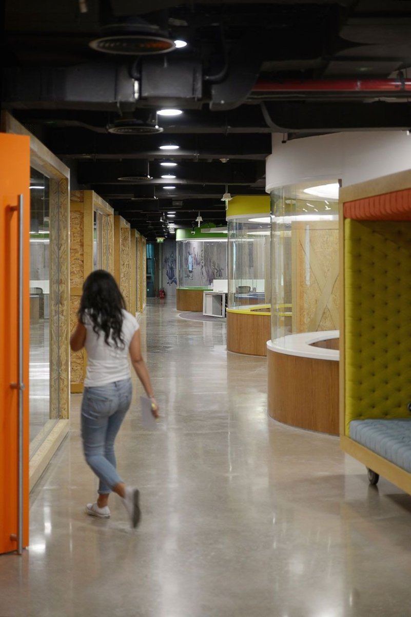 M+N Architecture, Viola Communications Office - foto