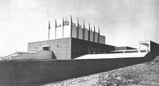 Krematorium, Ernst Wiesner,
